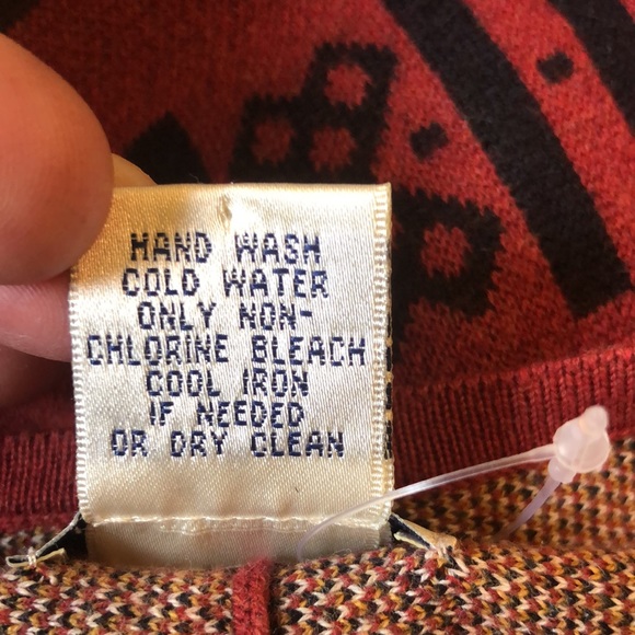 TASSO ELBA Collection Size OSFA
Poncho 100% Cotton Overhead V-Neck $119 NEW - Picture 15 of 16